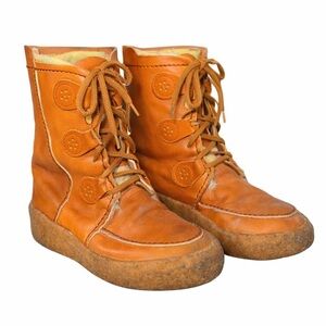 Vintage Blondo Shearling Boots Made in Canada Crepe Sole Size 8